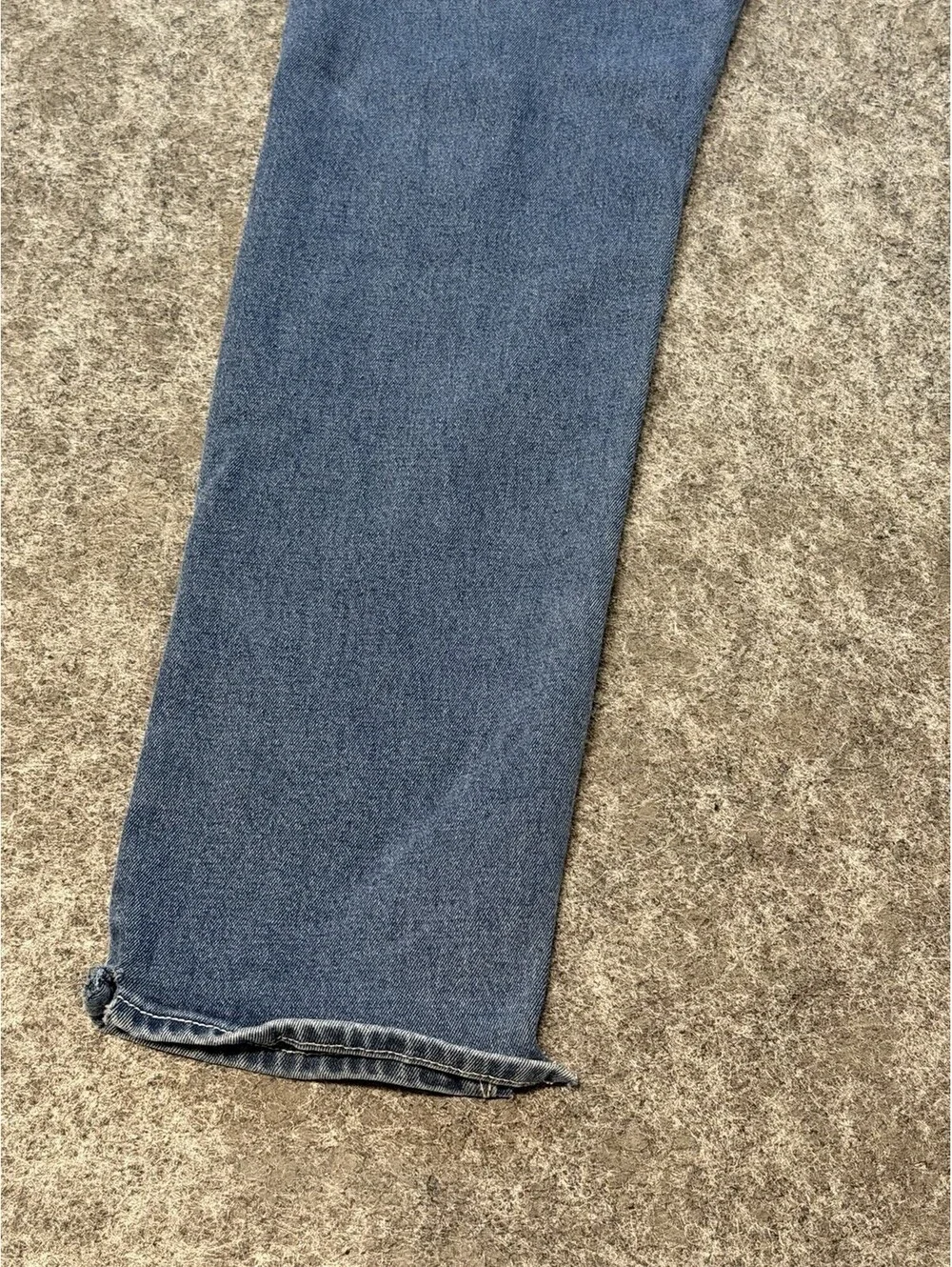 True Religion Geno Relaxed Slim Mens Jeans Sz 33x30 Blue Stretch Straight Denim